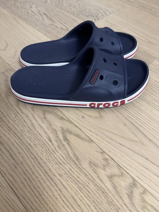 Papuci Crocs BAYABAND SLIDE albastru inchis