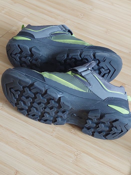 Încălțăminte drumeție Decathlon