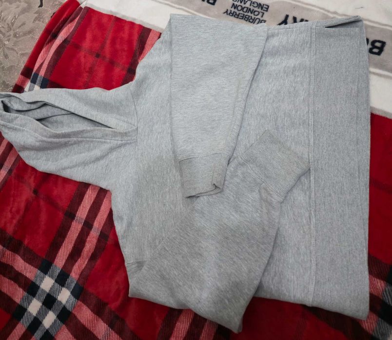 Продаю худи фирмы Zara