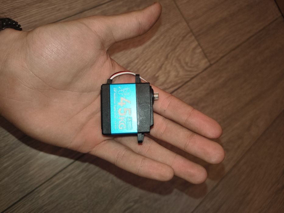 Servo 9g 4.5 kg pentru Arduino/Rc/Robotică