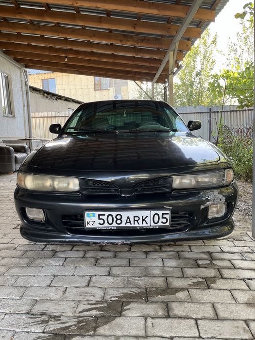 Продам машину срочно