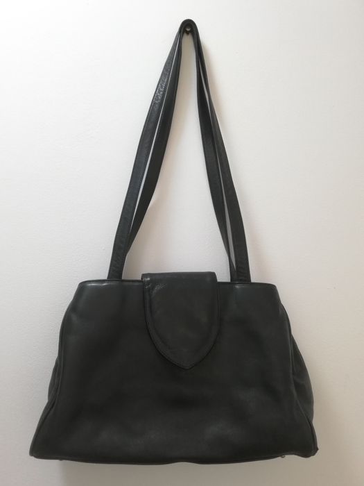 Azzaro, Parfois, Monki, естествена кожа.