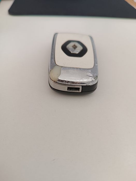 Ключ дистанционно рено 3 бутона