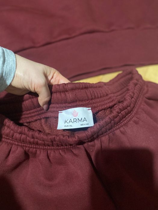 Karma сет в цвят бордо