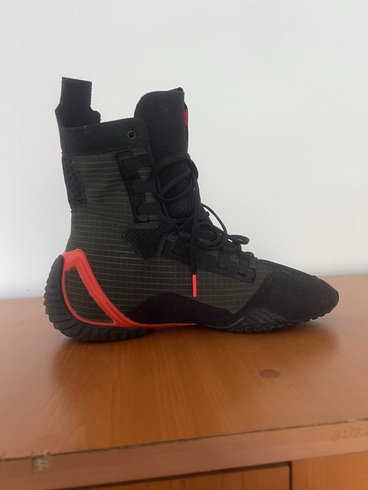 Vand ghete de box adidas