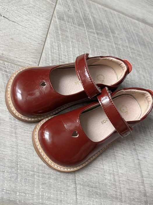 Обувь для девочки