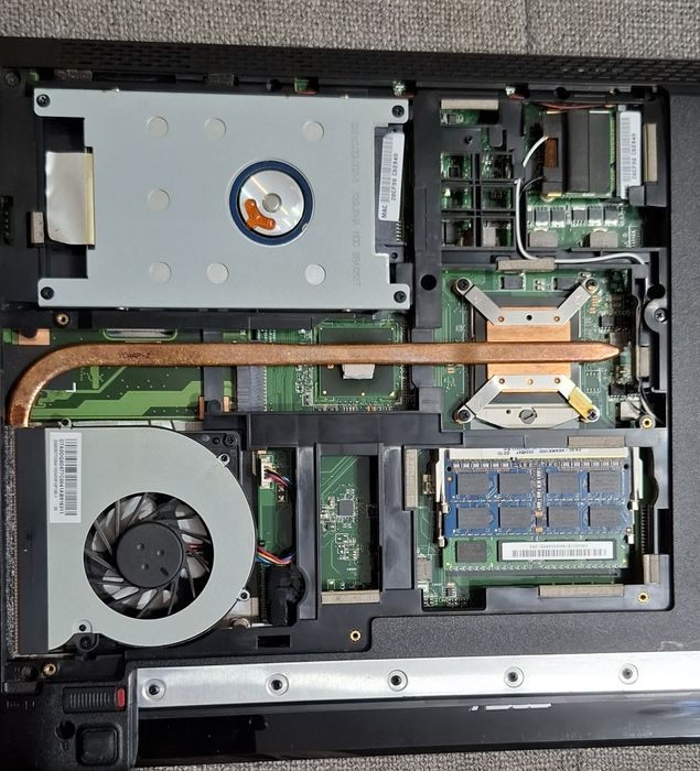 Vind  laptop asus  k52f