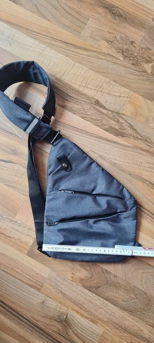 Мъжка чанта през гърди