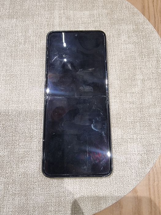 Samsung z flip 4