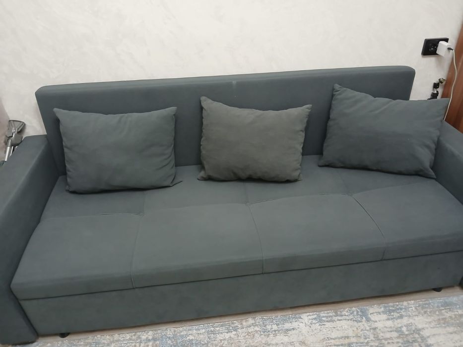 Продам диван в хорошем состоянии