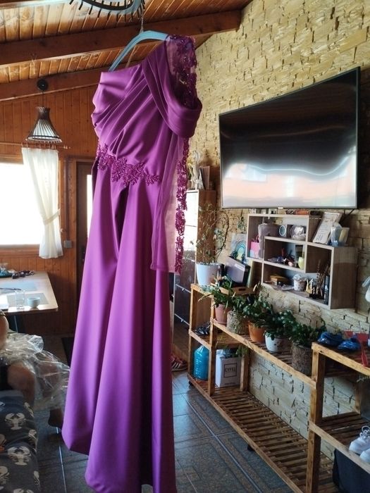 Vând rochie de seara