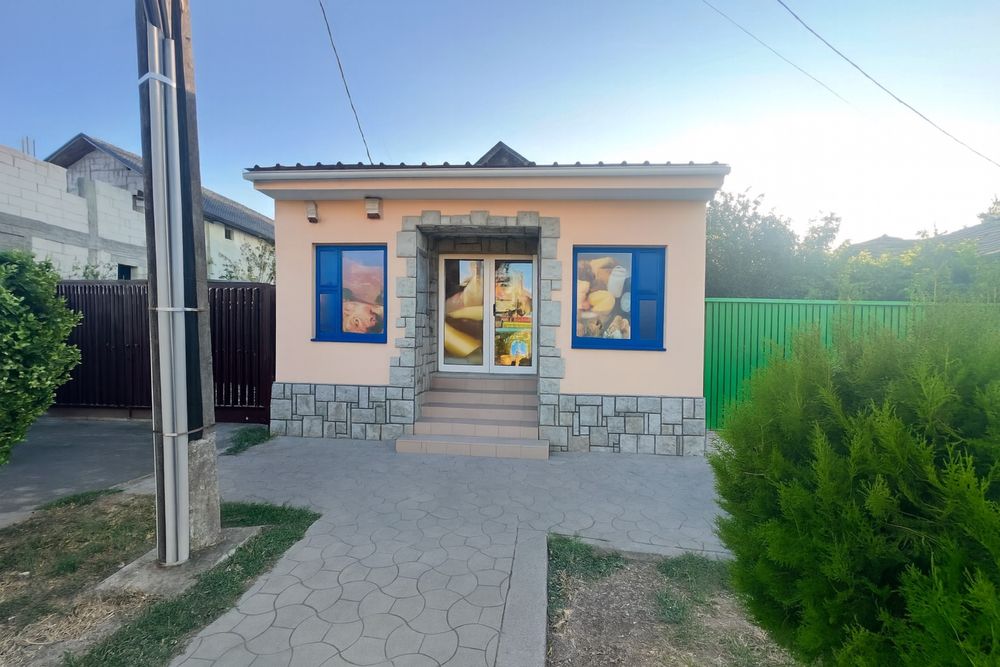 Spatiu Comercial 95 mp utili, central,Lumina, 780 euro/lună negociabil