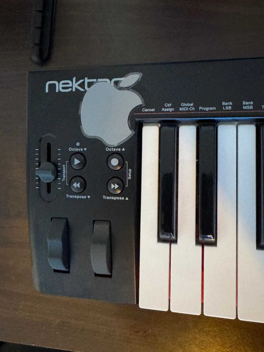 Claviatură MIDI Nektar SE49, 49 clape