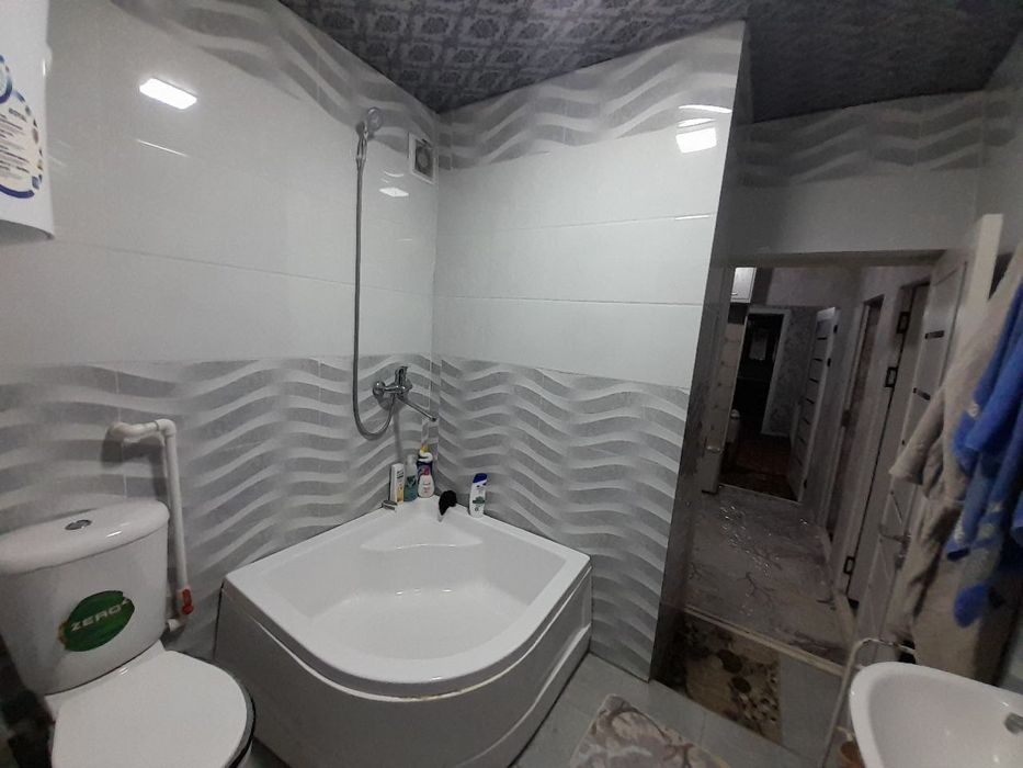 Qarshidan 3 xona uy naxtga