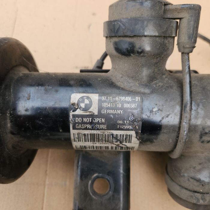 Amortizor suspensie fata BMW Seria 5 F10 F11 cod 37116798406