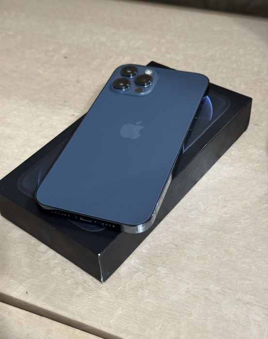 Продам iPhone 12 pro мax 128