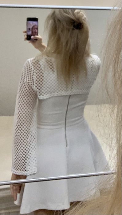 Rochie Guess Marciano , elegantă, originala, luată din Romania mall.