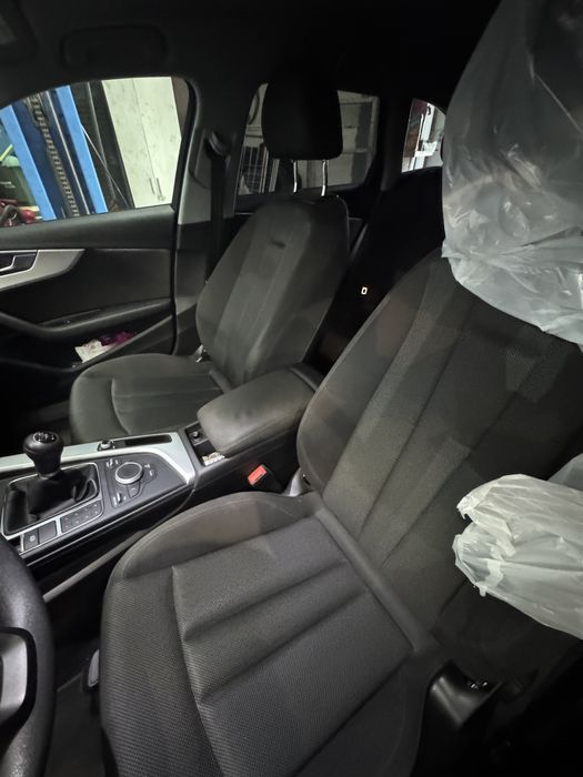 Текстилен салон с подгрев от ауди А 4 2017