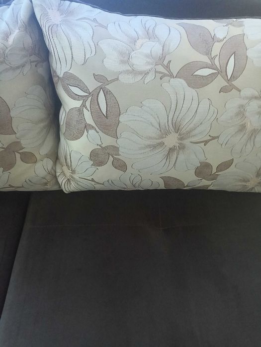 Ъглов диван-в отлично състояние