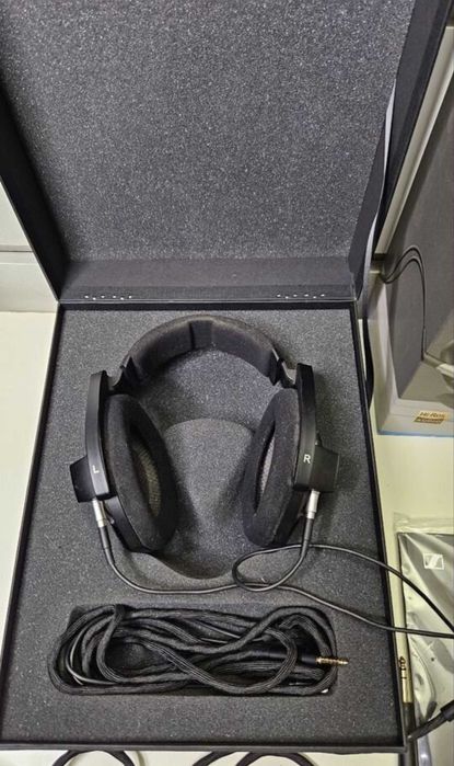 Наушники Sennheiser HD800s