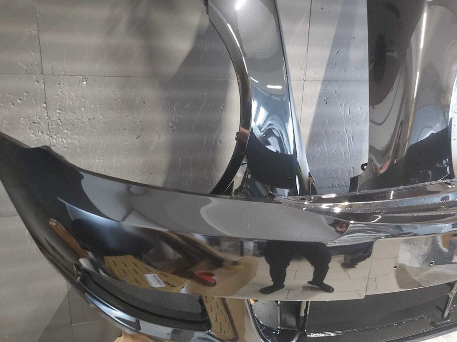 Bara & Aripa Fata Dreapta + Stanga Skoda Octavia 2/II 08-13 F9R Negru