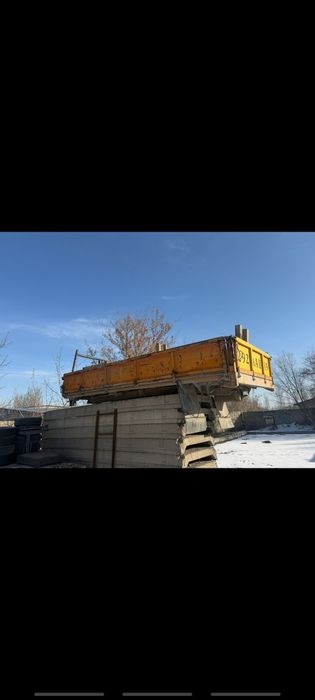 Продам кузов на камаз с подрамиком