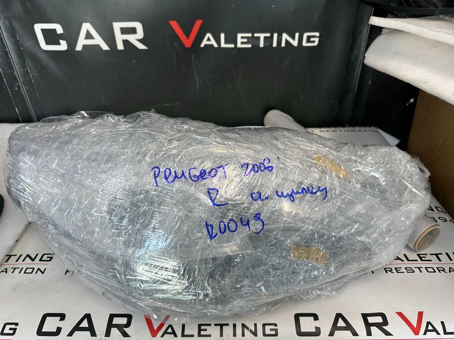 Фар фарове десен Пежо 2008 А94 far farove Peugeot 2008 А94