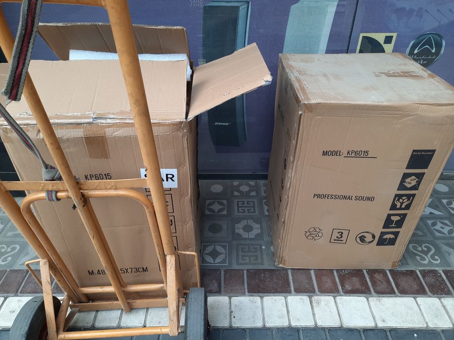 Фирменный оригинал новый монитор калонка 15 дюмовый в Ташкенте!