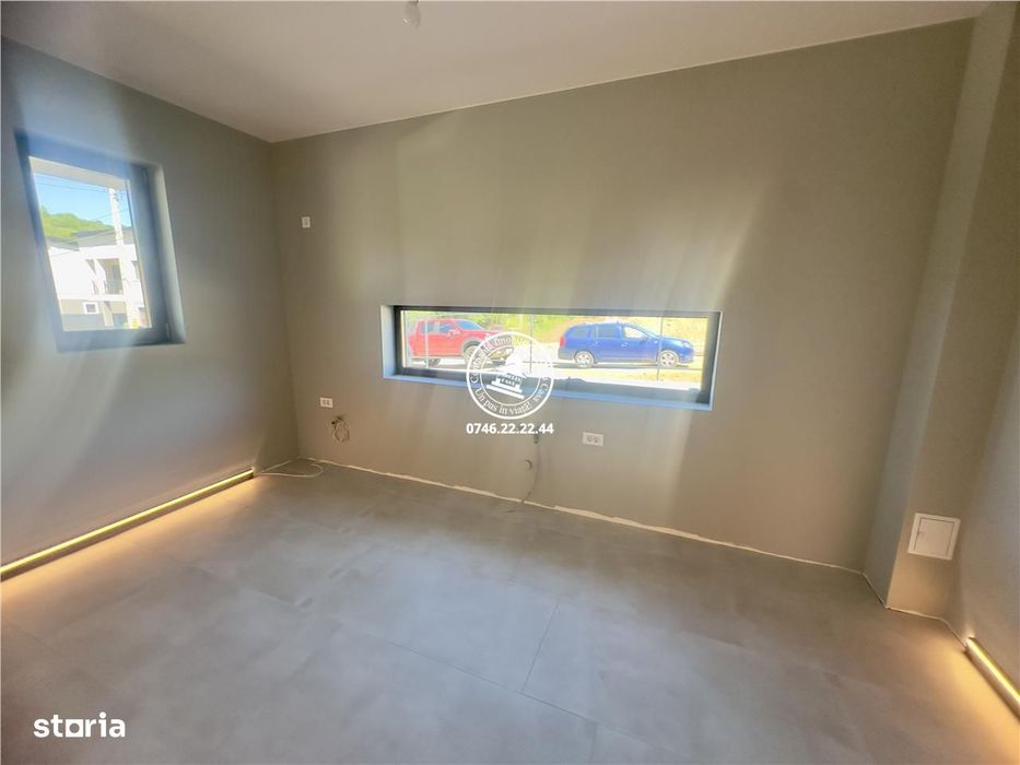 Vila  de vanzare  Visani,