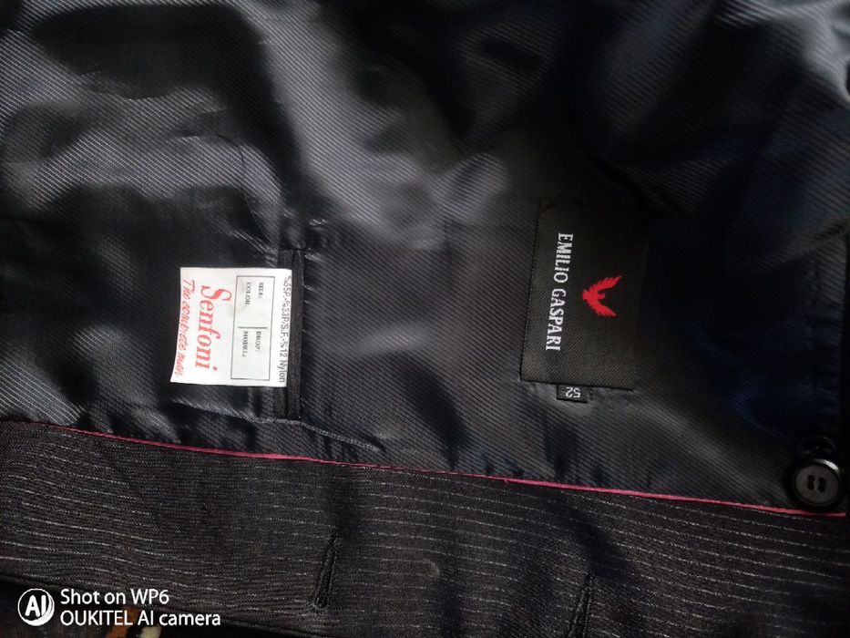 Распродажа! Yangi kostyum bruklar sotiladi