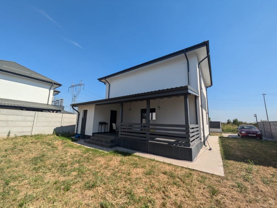 PROPRIETAR! Casa/Vila 4 camere 2 bai 175mp în Bâcu  lângă Dragomirești Deal