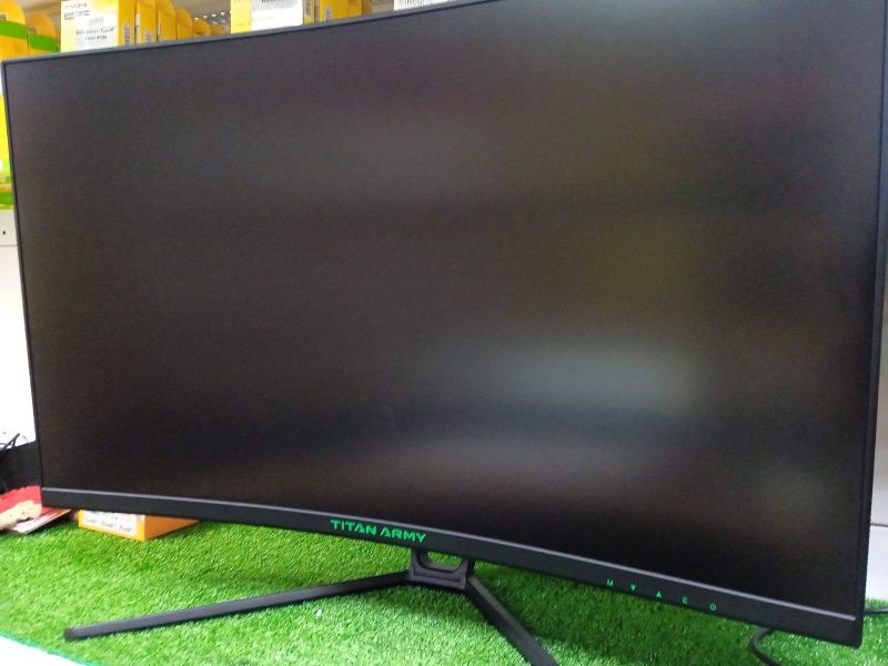 Igravoy monitor 144ghz 24 lik