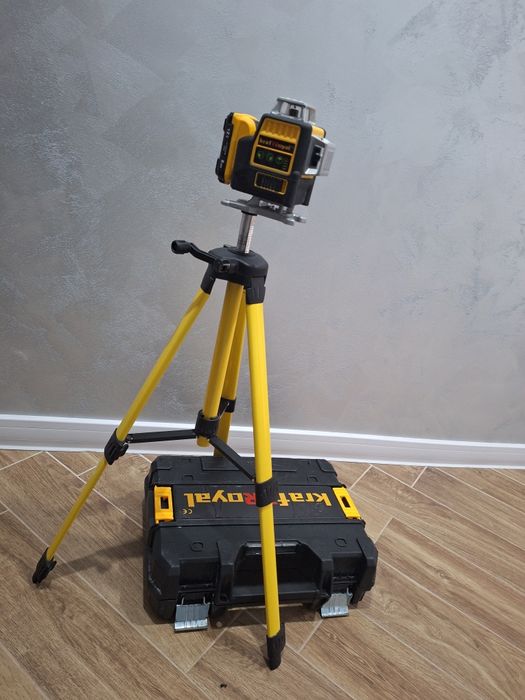 Лазерен нивелир Kraft Royal, Самонивелиращ, 4D, Дистнационно, Жълт, 5V
