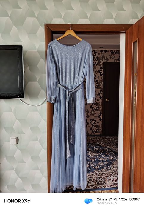 Продам красивое вечернее платье