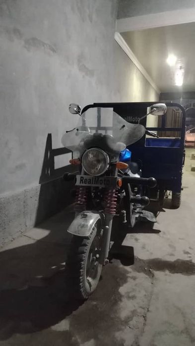 Naxtga sotiladi  yurgani yittiming