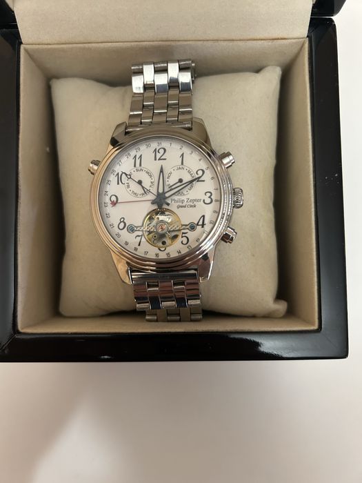 Часовник Zepter Grand Circle