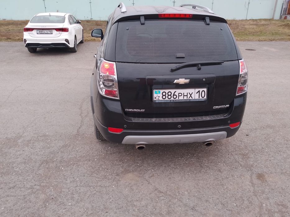 Продам автомобиль Chevrolet Captiva