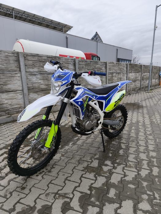 Vând cross Barton NXT 250