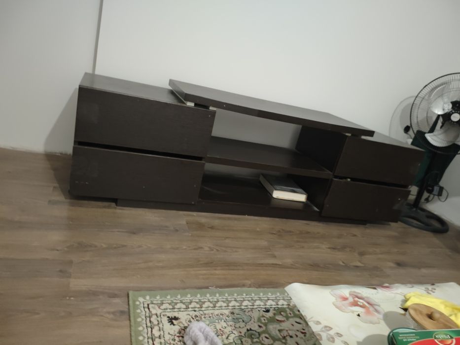 Тумба под телевизор