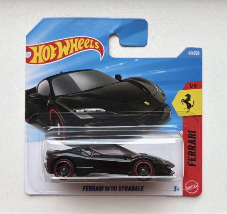 Vând HotWheels Mainline