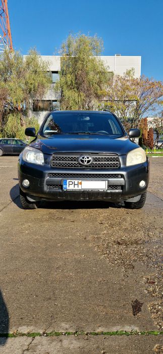 Toyota RAV4 2.2 Diesel 2009, al doilea proprietar, stare foarte bună