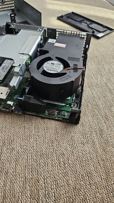 Dell Precision 3240 I7-10700, 32GB DDR4 Ram, 512 M.2 NVME SSD
