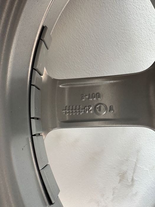 Jante Mercedes A Klass B Klass C Klass Cla Gla Glb 17" Originale