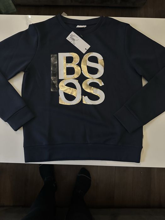 Блуза и клин Hugo Boss- S ,M -16 години