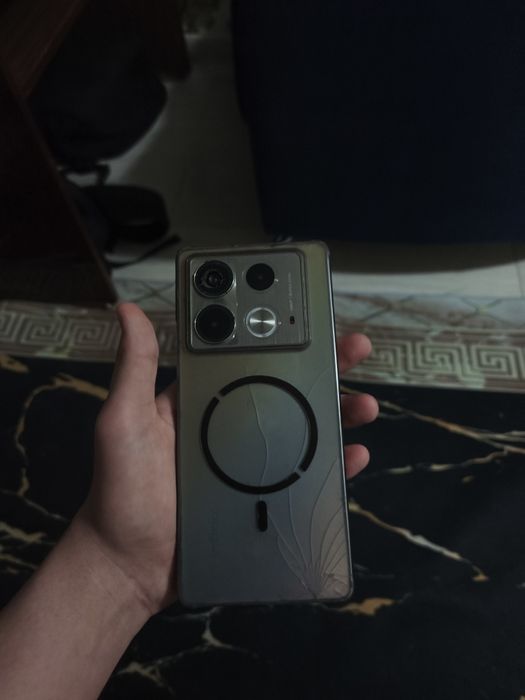 Infinix note 40 телефон