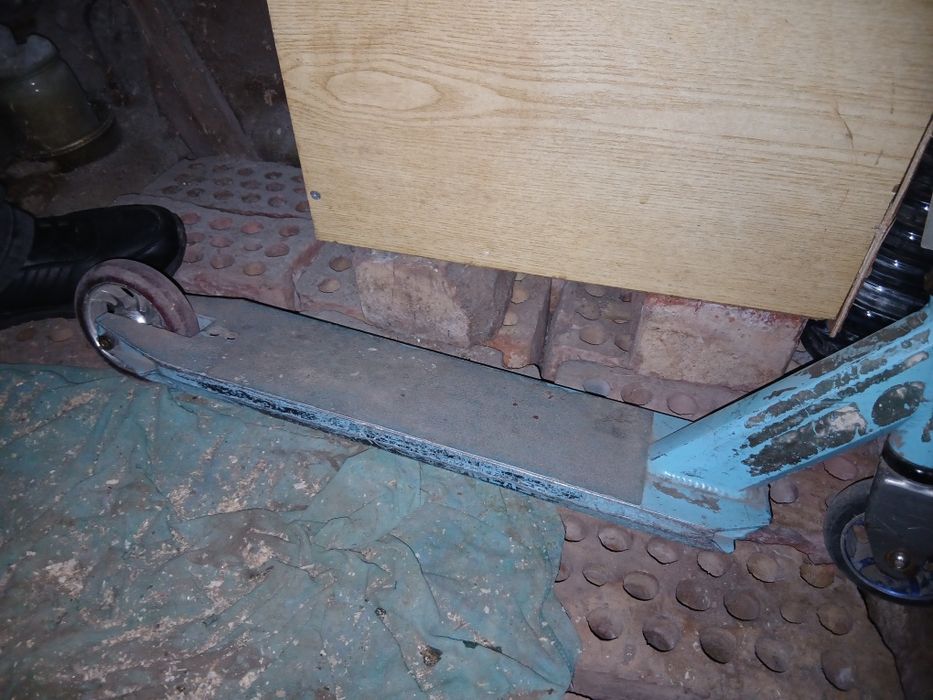 Продам трюковой самокат