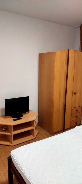 Apartament 2 camere decomandate Vasile Aron de inchiriat