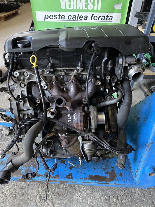 Injectoare Opel Astra J 1.7 Cdti DTS 2013