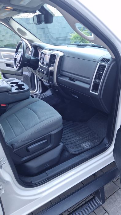 Dodge ram1500  gen4