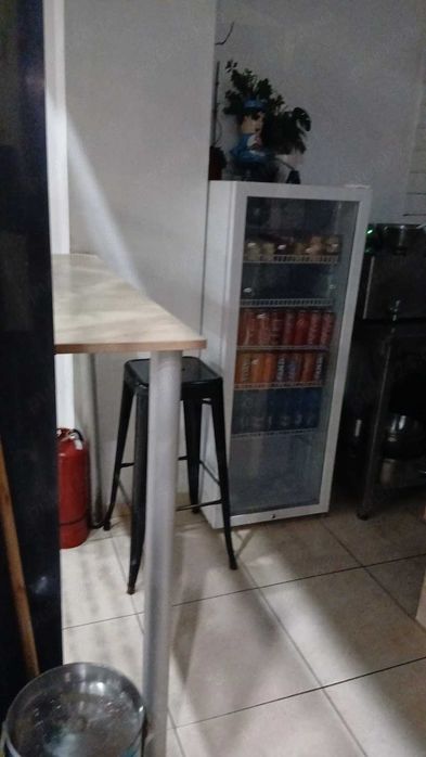 Cedez restaurant fast food complet echipat Complex La Strada,
